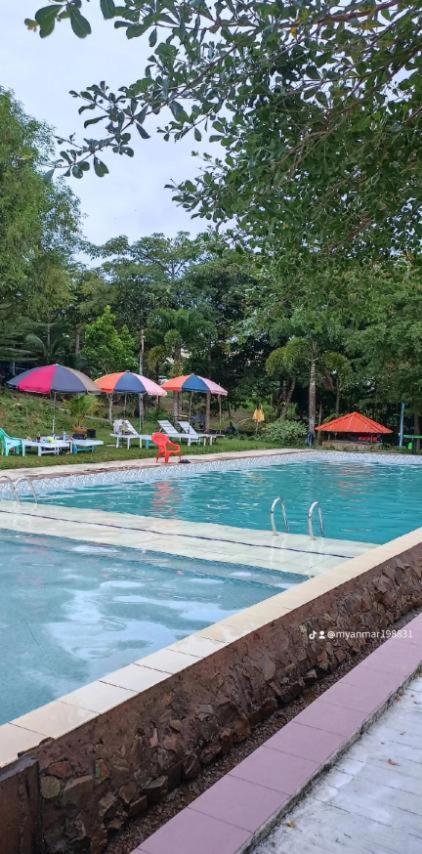 Lover View Pool Bar & Bungalows Ngwesaung Luaran gambar